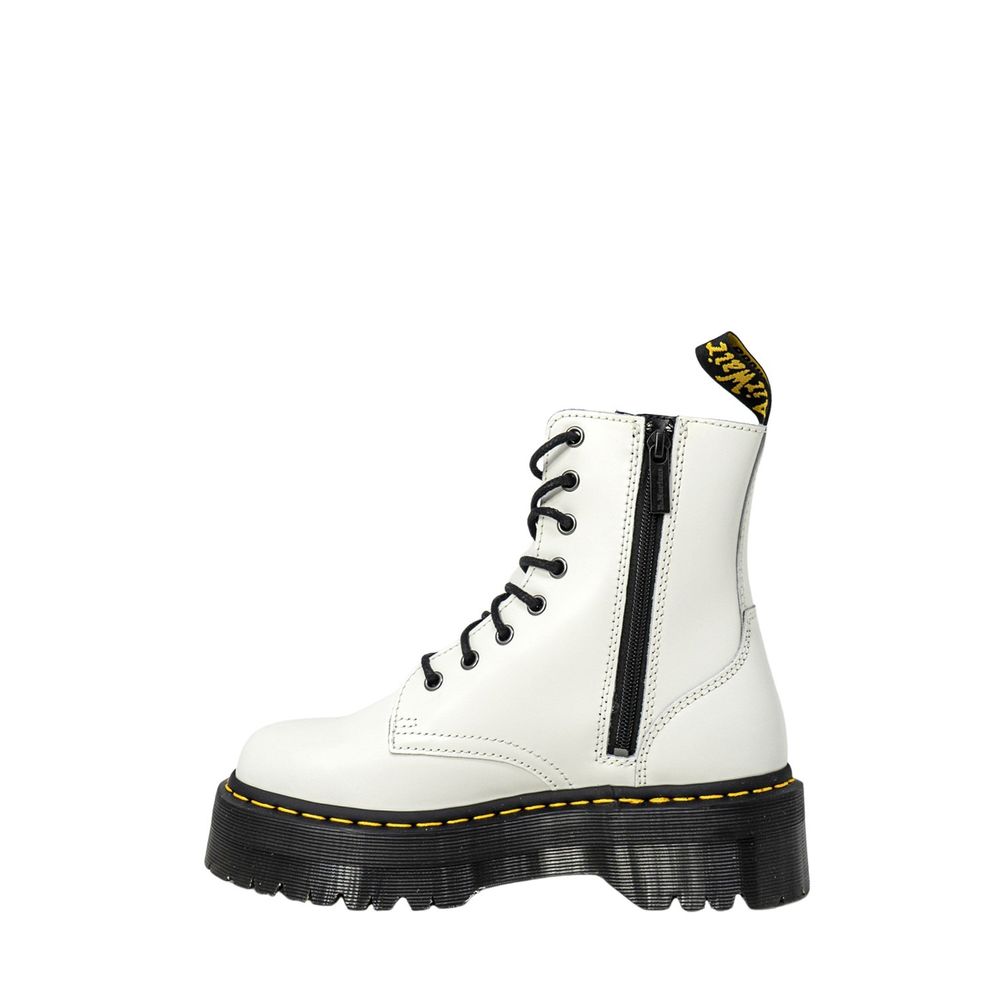 Бели кожени ботуши Dr. Martens