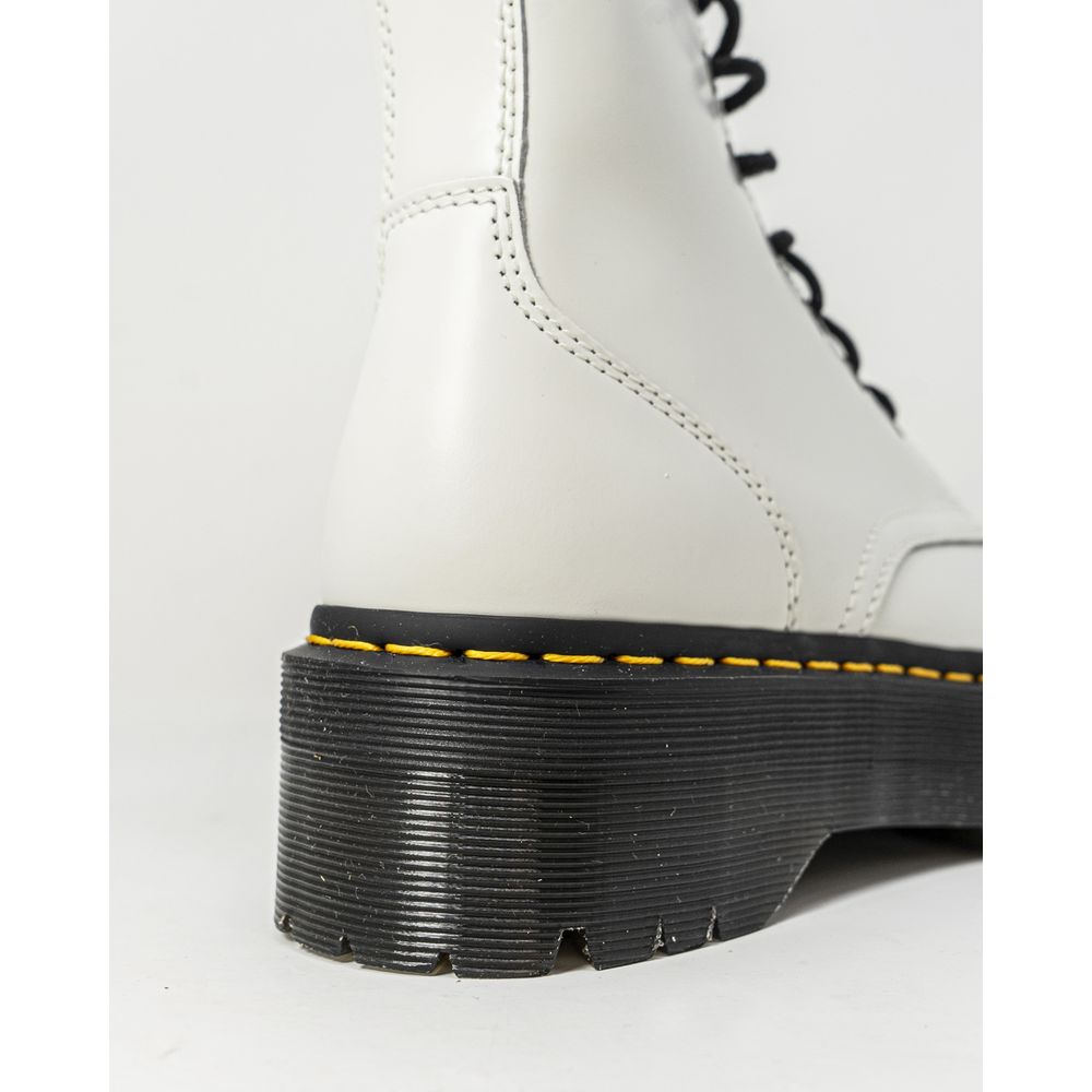 Бели кожени ботуши Dr. Martens