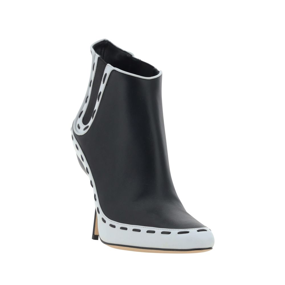 Помпи Manolo Blahnik Rizas