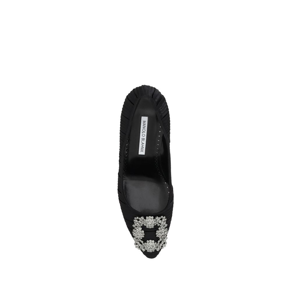 Помпи Manolo Blahnik Hangisi