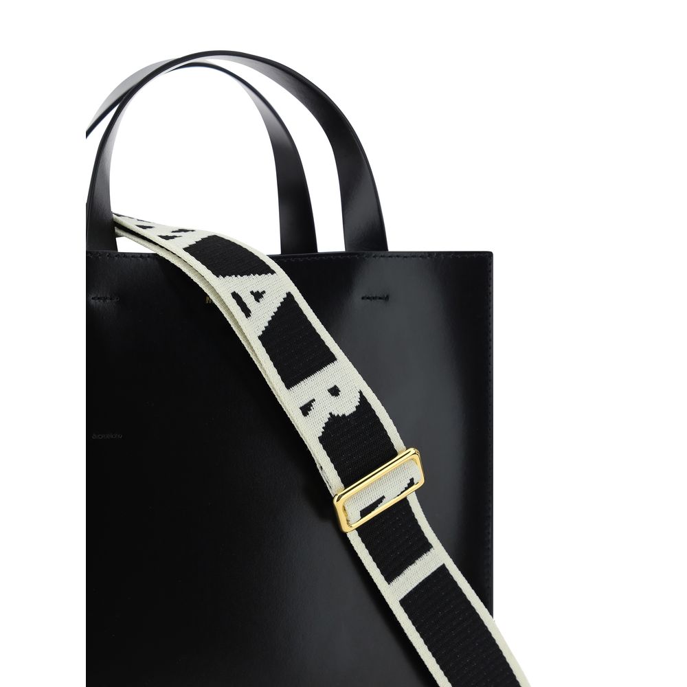 Museo Handtasche aus Kalbsleder von Marni