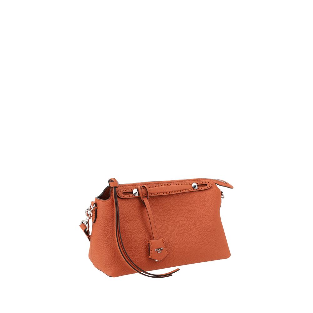 Средна чанта за рамо Fendi By The Way Selleria