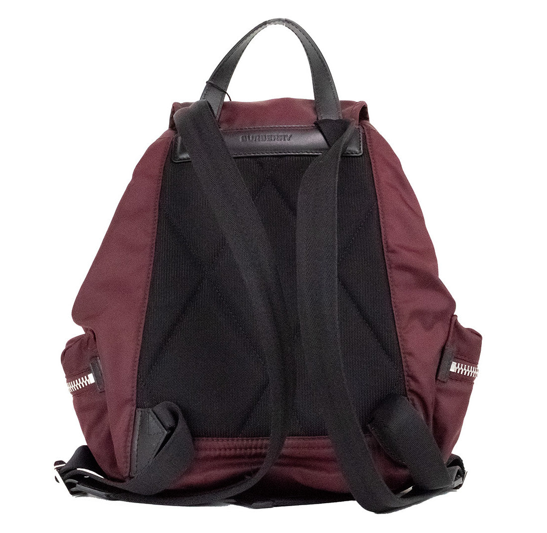 Burberry Medium Burgundy Econyl найлонова раница Drawstring Ranica Bookbag