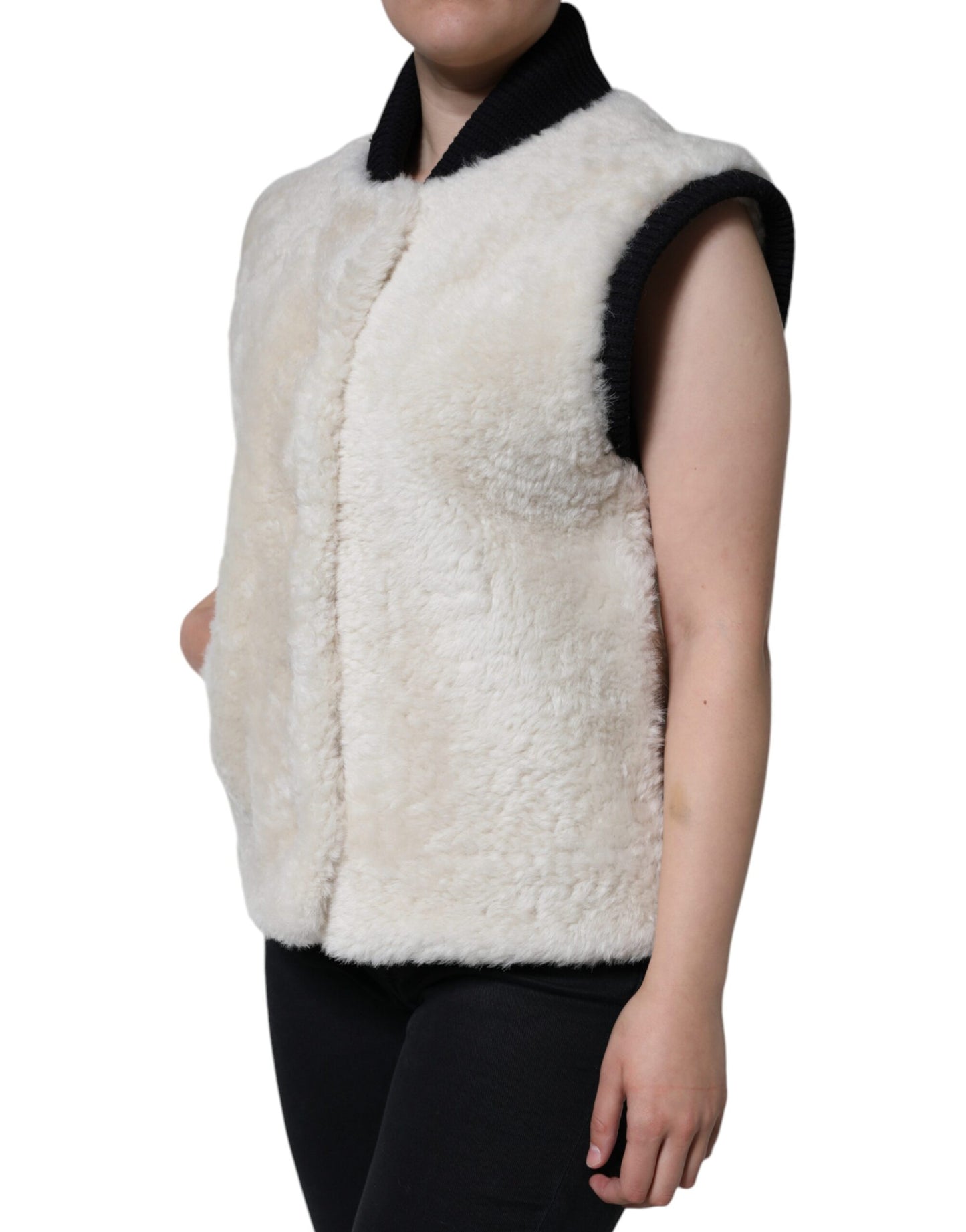 Burberry Бяло яке WARRENFORD Shearling кожена жилетка