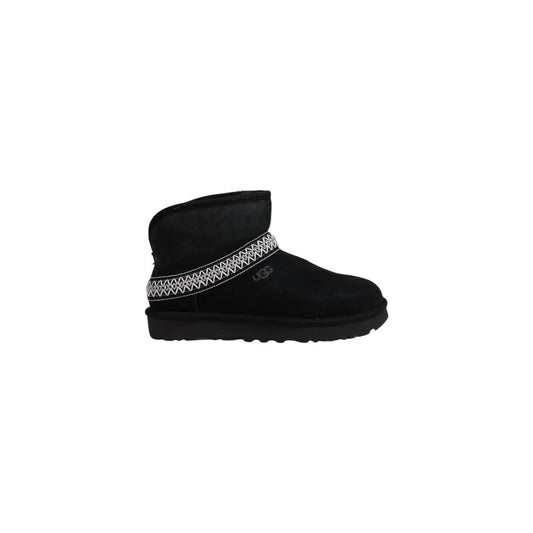 Черен велурен кожен ботуш UGG