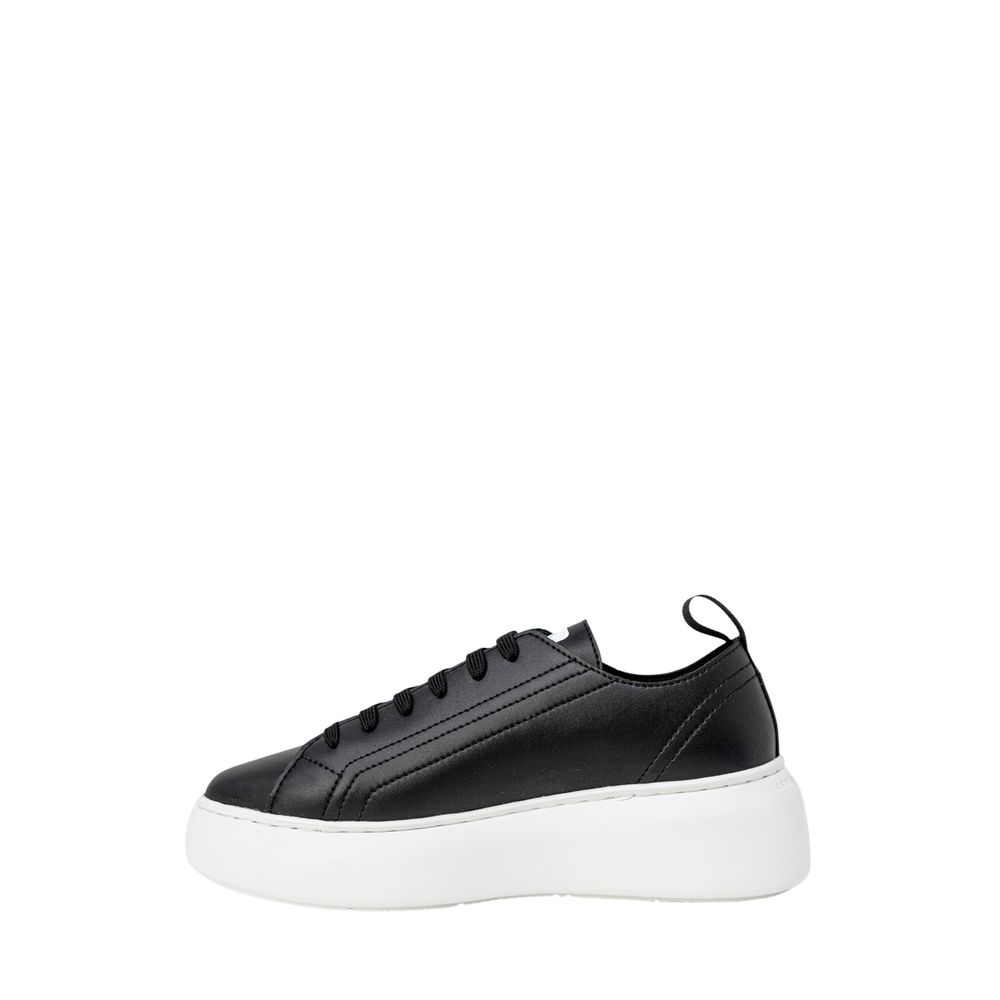 Armani Exchange – Sneaker aus schwarzem Kunstleder