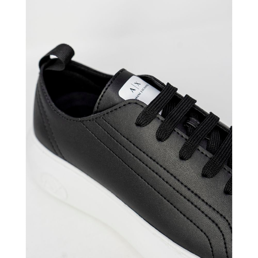 Armani Exchange – Sneaker aus schwarzem Kunstleder