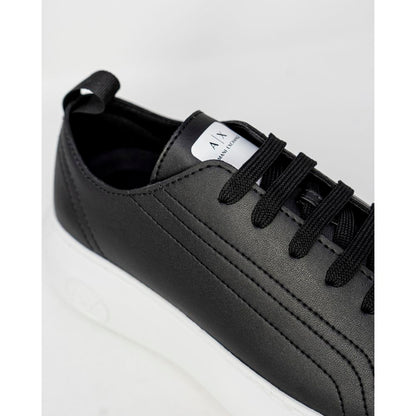 Armani Exchange – Sneaker aus schwarzem Kunstleder