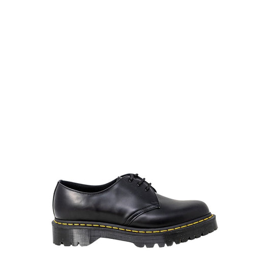 Ежедневни черни кожени дрехи Dr. Martens