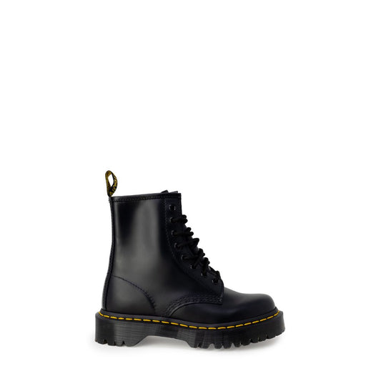 Черни кожени ботуши Dr. Martens