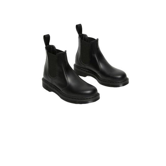 Dr. Martens – Schwarze Lederstiefel