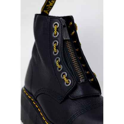 Черни кожени ботуши Dr. Martens