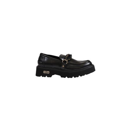 Kultiger flacher Schuh aus schwarzem Leder