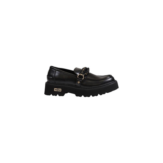 Kultiger flacher Schuh aus schwarzem Leder