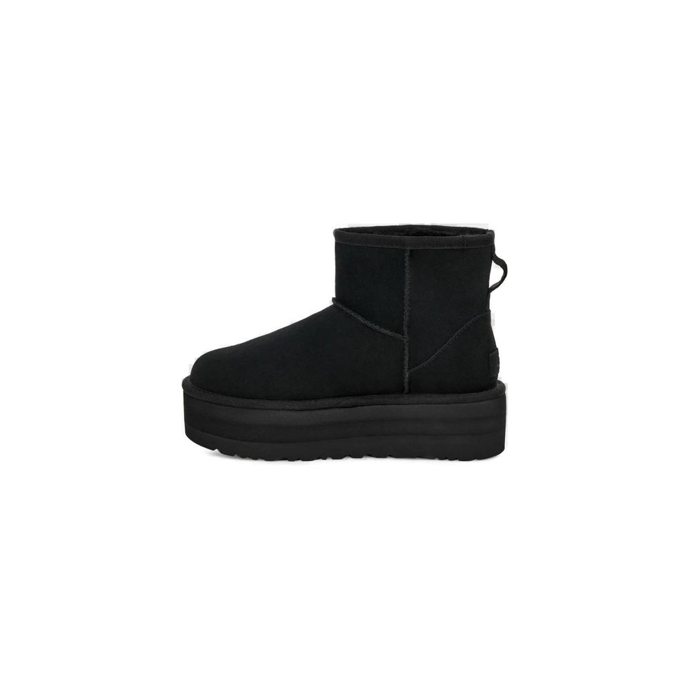 UGG – Schwarze Wildlederstiefel