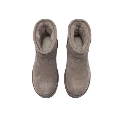 UGG – Graue Wildlederstiefel