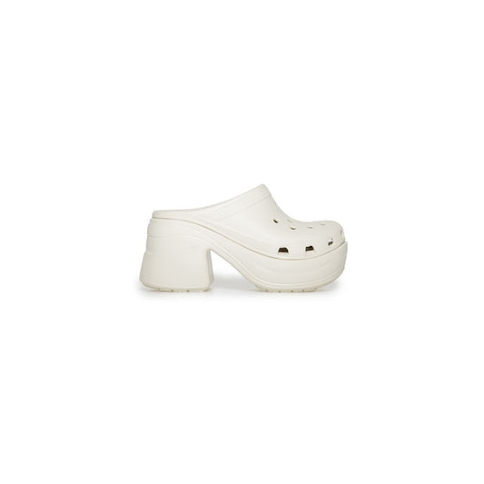 Бежов сандал Crocs Croslite