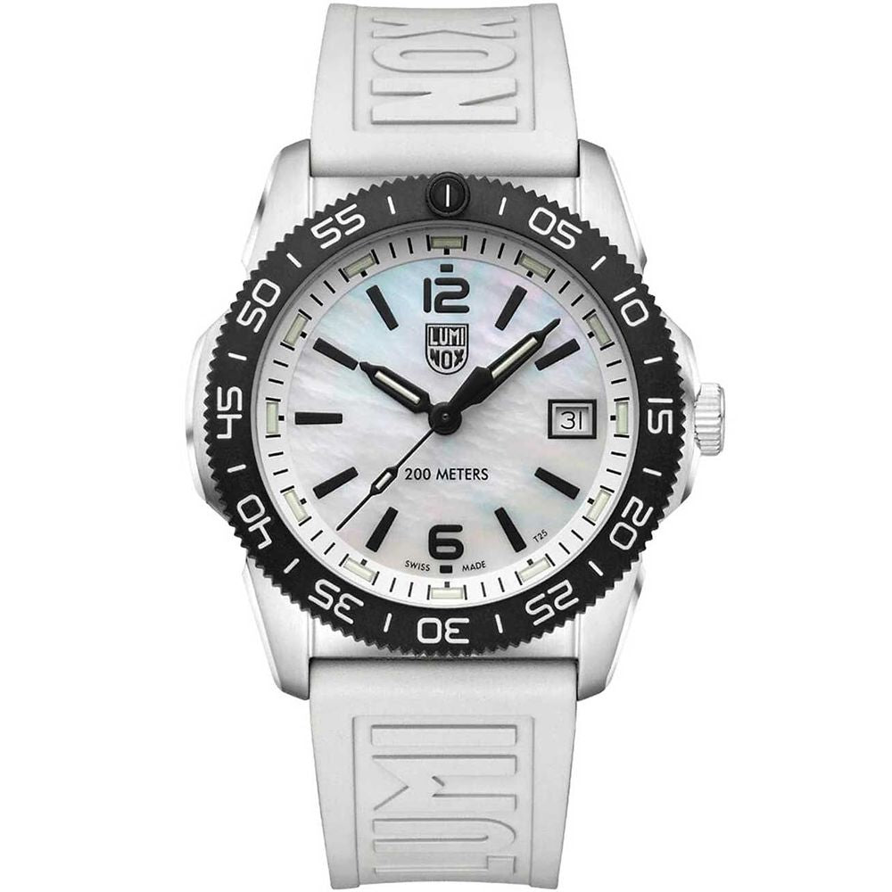 Бял гумен часовник Luminox