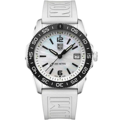 Бял гумен часовник Luminox