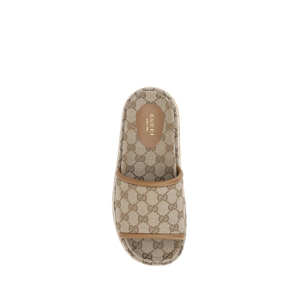 Сандали с платформа Gucci модел GG